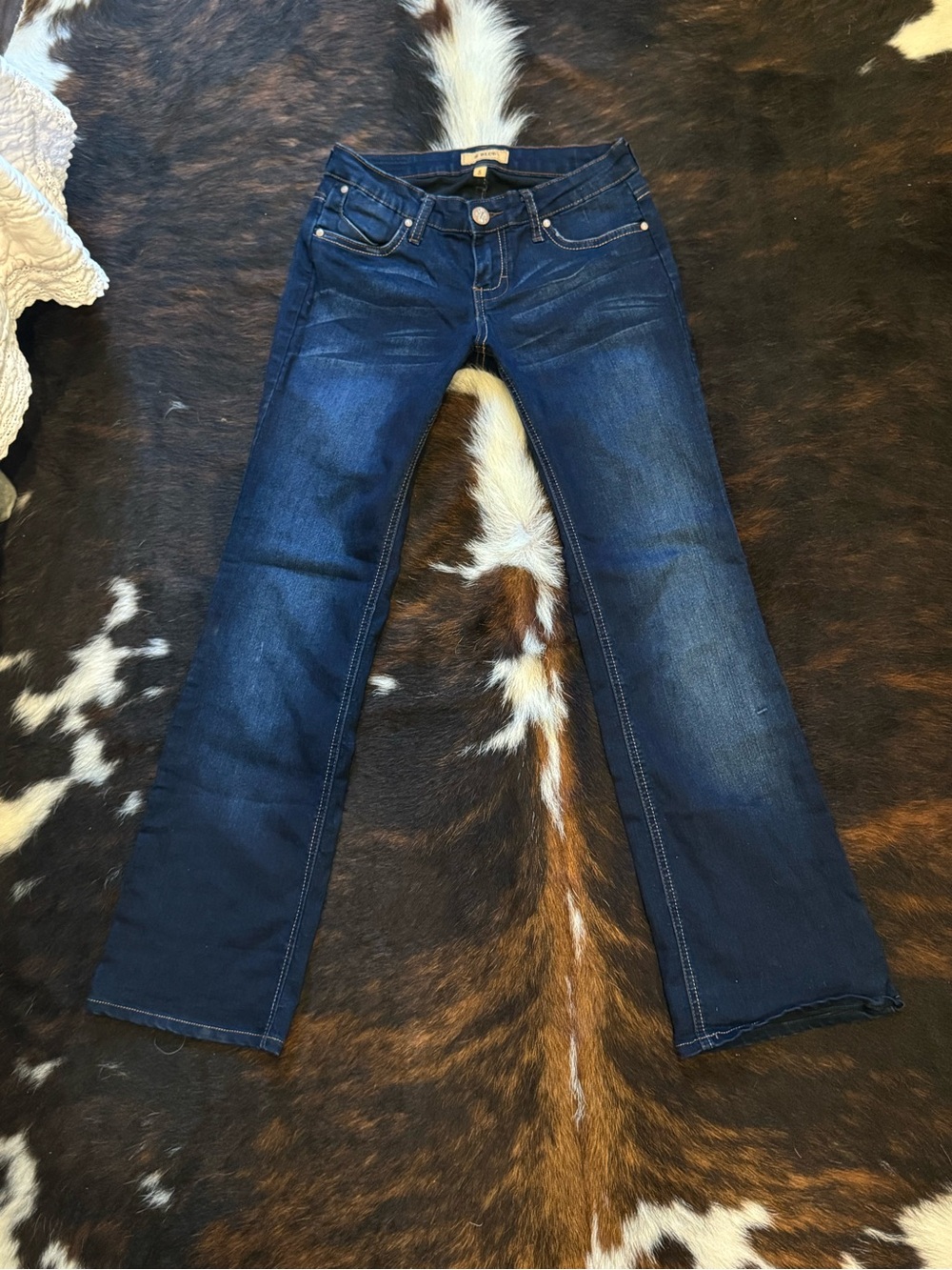 BLUE Women's Dark Stretch Bootcut Jeans